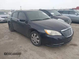 2014 Chrysler 200 LX with VIN 1C3CCBAB4EN204296, listed as a IAAI auction lot 41954184 with 129,866 mi miles. Bid and sale history available at carsss.com. Image 1.