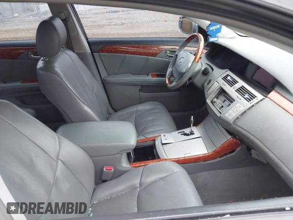 2005 Toyota Avalon XL with VIN 4T1BK36B25U061343, listed as a IAAI auction lot 42012970 with 143,587 mi miles and . Bid and sale history available at DreamBid. Image 5.