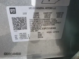 2023 GMC Acadia Denali z VIN 1GKKNXLS3PZ158066, wystawiony jako Copart lot #56123665 z przebiegiem 43 853 mil mil oraz Szkoda całkowita • Salvage title. Historia ofert i sprzedaży dostępna na DreamBid. Obrazek 13.