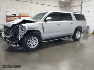 2017 GMC Yukon XL SLT with VIN 1GKS2GKC8HR195991, listed as a IAAI auction lot 41714812 with 88,265 mi miles. Bid and sale history available at carsss.com. Image 2.