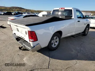 2020 Ram 1500 Tradesman z VIN 3C6JR6DT0LG138856, wystawiony jako Copart lot #81041414 z przebiegiem 55 137 mil mil oraz Szkoda całkowita • Salvage title. Historia ofert i sprzedaży dostępna na DreamBid. Obrazek 3.