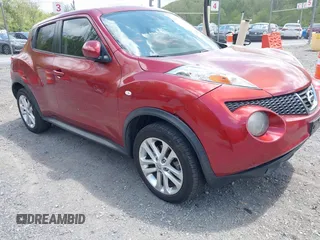 2014 Nissan Juke S with VIN JN8AF5MV7ET484233, listed as a IAAI auction lot 42146327 with 106,477 mi miles and . Bid and sale history available at carsss.com. Image 1.