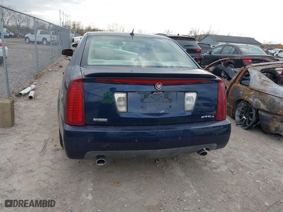 2005 Cadillac STS with VIN 1G6DC67AX50170225, listed as a IAAI auction lot 40769382 with NaN miles. Bid and sale history available at carsss.com. Image 17.