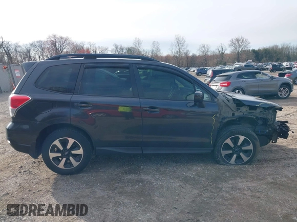 2018 Subaru Forester Premium with VIN JF2SJAGC0JH452501, listed as a IAAI auction lot 41871403 with 65,412 mi miles. Bid and sale history available at carsss.com. Image 13.