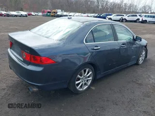 2006 Acura TSX z VIN JH4CL96826C034551, wystawiony jako IAAI lot #41880169 z przebiegiem 202 149 mil mil oraz . Historia ofert i sprzedaży dostępna na DreamBid. Obrazek 4.