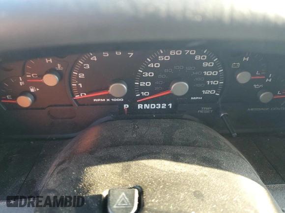 2005 Ford Explorer XLT z VIN 1FMZU63W25UA62588, wystawiony jako Copart lot #68111864 z przebiegiem Nie podano mil oraz Nie do naprawy • Non repairable. Historia ofert i sprzedaży dostępna na DreamBid. Obrazek 9.