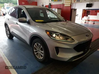 2020 Ford Escape SE with VIN 1FMCU9G69LUA97708, listed as a IAAI auction lot 42624966 with 74,975 mi miles and . Bid and sale history available at DreamBid. Image 29.