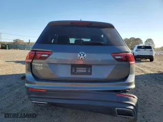 2021 Volkswagen Tiguan S with VIN 3VV1B7AX1MM108585, listed as a Copart auction lot 81897474 with 60,514 mi miles and Salvage Title. Bid and sale history available at carsss.com. Image 6.