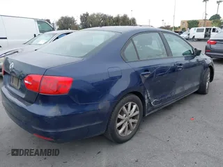 2012 Volkswagen Jetta S с VIN 3VW2K7AJ4CM410723, выставлен на аукционе IAAI как лот 42450418 с пробегом 161 730 миль миль и . История ставок и продаж доступна на DreamBid. Изображение 4.