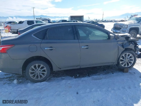 2017 Nissan Sentra S with VIN 3N1AB7AP8HY220400, listed as a IAAI auction lot 41402440 with 94,711 mi miles. Bid and sale history available at carsss.com. Image 14.