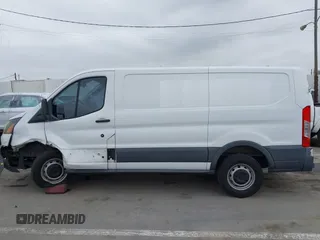 2017 Ford Transit с VIN 1FTYE1YM1HKA17584, выставлен на аукционе IAAI как лот 42282248 с пробегом 188 663 миль миль и . История ставок и продаж доступна на DreamBid. Изображение 14.