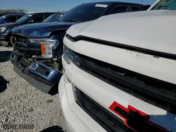 2017 Chevrolet Silverado 1500 LT with VIN 1GCVKREC4HZ389885, listed as a Copart auction lot 46061375 with 84,629 mi miles and Salvage Title. Bid and sale history available at carsss.com. Image 11.