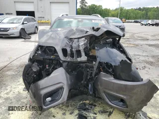 2020 Jeep Cherokee Latitude Plus with VIN 1C4PJLLB2LD528551, listed as a Copart auction lot 53190595 with 89,188 mi miles and Salvage title. Bid and sale history available at DreamBid. Image 5.