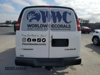 2003 Chevrolet Express Cargo with VIN 1GCGG25V331109643, listed as a Copart auction lot 44367485 with 112,700 mi miles and Salvage Title. Bid and sale history available at DreamBid. Image 6.