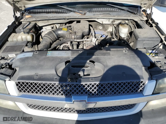 2003 Chevrolet Silverado 2500HD LS with VIN 1GCHK23193F119602, listed as a Copart auction lot 81073314 with 191,854 mi miles and Salvage Title. Bid and sale history available at carsss.com. Image 12.
