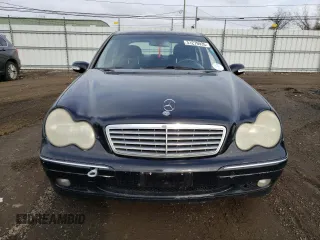 2003 Mercedes-Benz C 240 with VIN WDBRF61J83E013424, listed as a Copart auction lot 51279935 with 266,939 mi miles and Salvage Title. Bid and sale history available at carsss.com. Image 5.