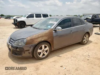 2008 Volkswagen Jetta SE с VIN 3VWRM71K78M155008, выставлен на аукционе Copart как лот 59385065 с пробегом 151 251 миль миль и Списание • Salvage title. История ставок и продаж доступна на DreamBid. Изображение 1.