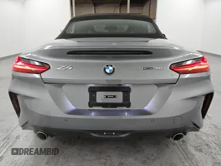 2025 BMW Z4 sDrive30i with VIN WBAHF3C04SWY38818, listed as a Copart auction lot 80796834 with 3,281 mi miles and Clean Title. Bid and sale history available at carsss.com. Image 6.