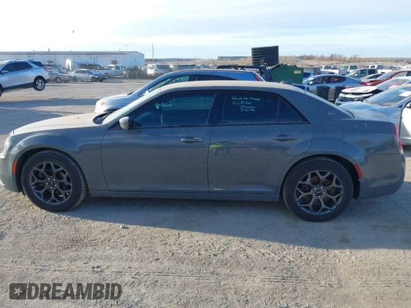 2018 Chrysler 300 with VIN 2C3CCAGG1JH160855, listed as a IAAI auction lot 41875983 with 81,598 mi miles. Bid and sale history available at carsss.com. Image 15.