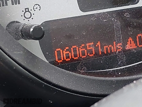 2011 MINI Convertible S с VIN WMWZP3C57BTX82937, выставлен на аукционе IAAI как лот 42389373 с пробегом 60 651 миль миль и . История ставок и продаж доступна на DreamBid. Изображение 15.