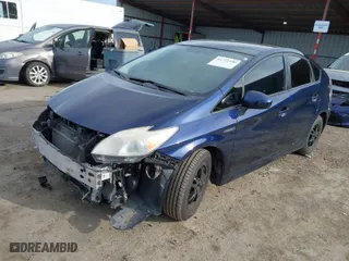 2013 Toyota Prius One with VIN JTDKN3DU6D1713445, listed as a IAAI auction lot 41721590 with 170,547 mi miles. Bid and sale history available at carsss.com. Image 2.