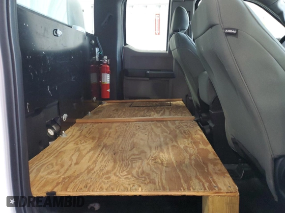 2018 Ford F-150 XL с VIN 1FTEX1C54JKD59405, выставлен на аукционе Copart как лот 56627885 с пробегом 115 466 миль миль и Чистый • Clean title. История ставок и продаж доступна на DreamBid. Изображение 10.