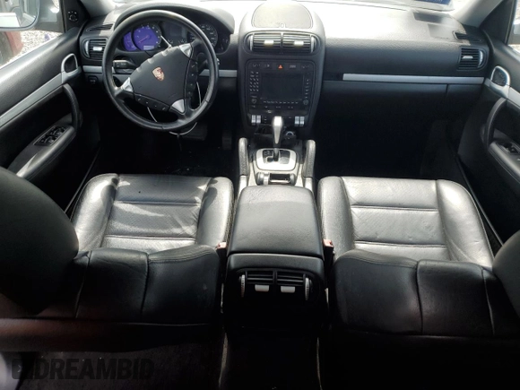 2006 Porsche Cayenne with VIN WP1AA29P06LA24771, listed as a Copart auction lot 59978015 with 194,360 mi miles and Clean title. Bid and sale history available at DreamBid. Image 8.