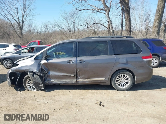 2012 Toyota Sienna XLE AAS with VIN 5TDYK3DC9CS227319, listed as a IAAI auction lot 41773806 with 178,803 mi miles and . Bid and sale history available at carsss.com. Image 14.