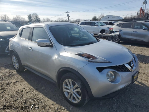 2016 Nissan Juke SL with VIN JN8AF5MV6GT656948, listed as a Copart auction lot 88307055 with 121,618 mi miles and Salvage Title. Bid and sale history available at carsss.com. Image 4.