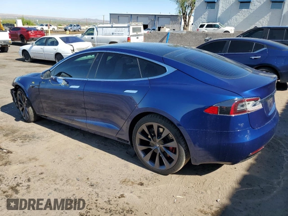 2019 Tesla Model S 100D with VIN 5YJSA1E40KF332077, listed as a Copart auction lot 53733965 with 33,098 mi miles and Salvage title. Bid and sale history available at DreamBid. Image 2.