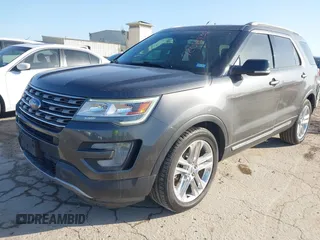2017 Ford Explorer XLT z VIN 1FM5K7D8XHGC54063, wystawiony jako IAAI lot #42076830 z przebiegiem 115 686 mil mil oraz . Historia ofert i sprzedaży dostępna na DreamBid. Obrazek 17.