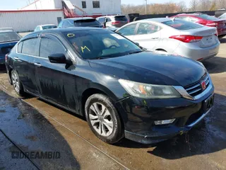 2014 Honda Accord LX z VIN 1HGCR2F39EA285638, wystawiony jako IAAI lot #41743082 z przebiegiem 140 773 mil mil oraz . Historia ofert i sprzedaży dostępna na DreamBid. Obrazek 1.
