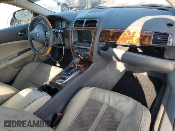 2007 Jaguar XK with VIN SAJWA44B075B11126, listed as a Copart auction lot 88686925 with 116,760 mi miles and Salvage Title. Bid and sale history available at carsss.com. Image 8.