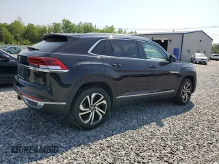 2023 Volkswagen Atlas SEL with VIN 1V2BE2CA1PC216733, listed as a Copart auction lot 59392255 with 28,011 mi miles and Salvage title. Bid and sale history available at DreamBid. Image 3.