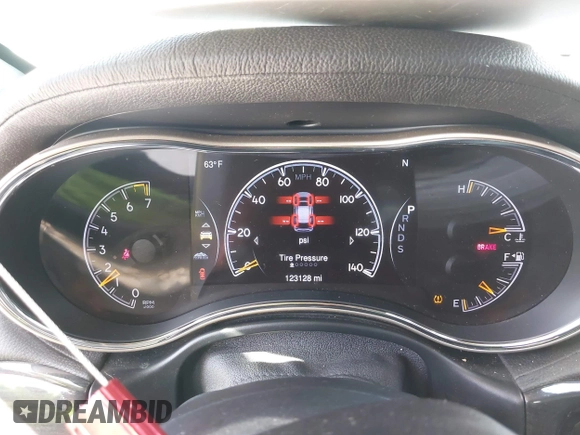 2015 Jeep Grand Cherokee Overland with VIN 1C4RJFCG3FC230185, listed as a IAAI auction lot 42494650 with 123,128 mi miles and . Bid and sale history available at DreamBid. Image 7.
