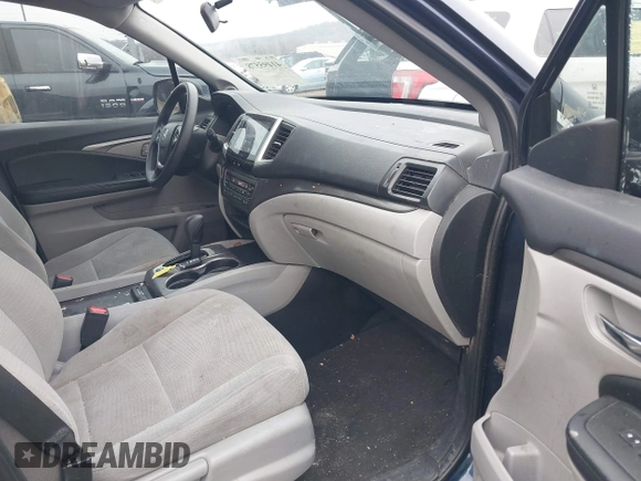 2016 Honda Pilot EX with VIN 5FNYF5H33GB002642, listed as a IAAI auction lot 41495578 with 228,666 mi miles. Bid and sale history available at carsss.com. Image 5.