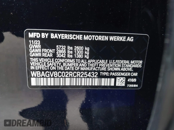 2024 BMW 8 Series M850i z VIN WBAGV8C02RCR25432, wystawiony jako IAAI lot #42068364 z przebiegiem 13 765 mil mil oraz . Historia ofert i sprzedaży dostępna na DreamBid. Obrazek 9.