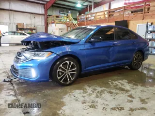 2023 Volkswagen Jetta Sport z VIN 3VWBM7BU6PM031683, wystawiony jako Copart lot #73480284 z przebiegiem 42 970 mil mil oraz Szkoda całkowita • Salvage title. Historia ofert i sprzedaży dostępna na DreamBid. Obrazek 1.