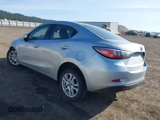 2018 Toyota Yaris with VIN 3MYDLBYV8JY328229, listed as a IAAI auction lot 41949610 with 54,651 mi miles and . Bid and sale history available at DreamBid. Image 3.