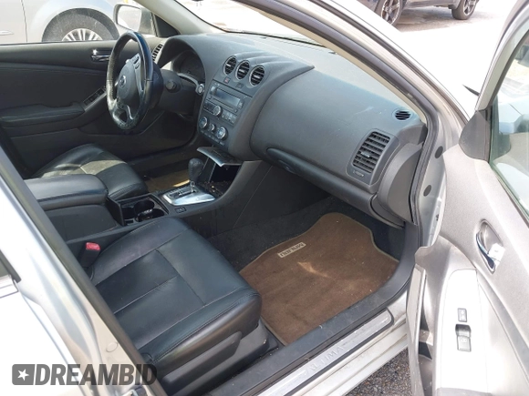 2012 Nissan Altima S with VIN 1N4AL2AP6CN410902, listed as a IAAI auction lot 42147896 with 232,833 mi miles and . Bid and sale history available at carsss.com. Image 5.