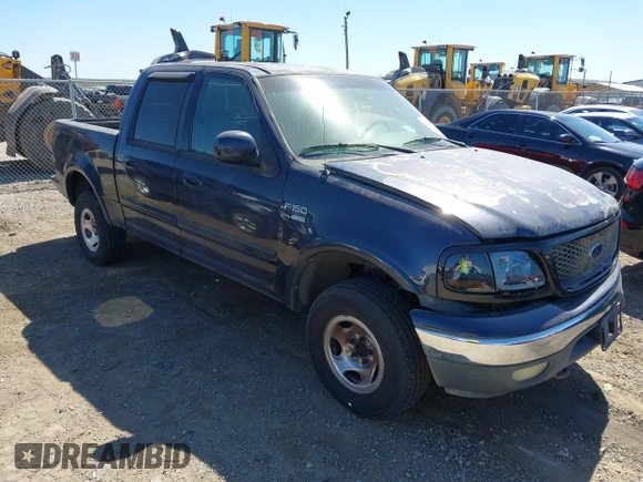 2001 Ford F-150 SuperCrew XLT with VIN 1FTRW08W81KF01853, listed as a IAAI auction lot 41850493 with 1 mi miles. Bid and sale history available at carsss.com. Image 1.