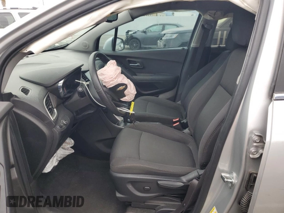 2017 Chevrolet Trax LT with VIN 3GNCJPSBXHL167585, listed as a Copart auction lot 53670845 with 95,871 mi miles and Salvage Title. Bid and sale history available at carsss.com. Image 7.