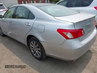2008 Lexus ES 330 z VIN JTHBJ46GX82238034, wystawiony jako IAAI lot #42426635 z przebiegiem 287 410 mil mil oraz . Historia ofert i sprzedaży dostępna na DreamBid. Obrazek 3.