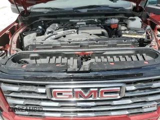 2024 GMC Sierra 2500HD AT4 z VIN 1GT49PEY8RF329909, wystawiony jako Copart lot #53800615 z przebiegiem 12 863 mil mil oraz Szkoda całkowita • Salvage title. Historia ofert i sprzedaży dostępna na DreamBid. Obrazek 11.