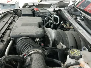 2023 Chevrolet Tahoe Premier с VIN 1GNSKSKL7PR430420, выставлен на аукционе IAAI как лот 42788417 с пробегом 35 441 миль миль и . История ставок и продаж доступна на DreamBid. Изображение 20.