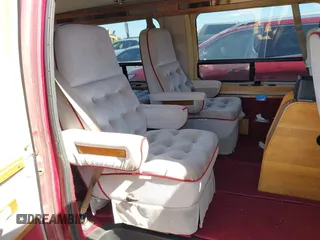 1993 Ford Econoline Cargo with VIN 1FDEE14N0PHA45059, listed as a IAAI auction lot 41881561 with Not Provided miles and . Bid and sale history available at carsss.com. Image 8.