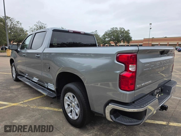 2024 Chevrolet Silverado 1500 LT with VIN 1GCPACEK6RZ190502, listed as a Copart auction lot 46338095 with 20,957 mi miles and Salvage Title. Bid and sale history available at DreamBid. Image 3.