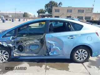 2014 Toyota Prius с VIN JTDKN3DPXE3059226, выставлен на аукционе IAAI как лот 41767037 с пробегом 95 320 миль миль и . История ставок и продаж доступна на DreamBid. Изображение 14.
