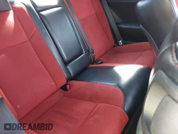 2018 Dodge Challenger R/T with VIN 2C3CDZBT4JH183613, listed as a IAAI auction lot 42736300 with 176,851 mi miles and . Bid and sale history available at DreamBid. Image 5.
