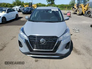 2021 Nissan Kicks S with VIN 3N1CP5BV5ML560722, listed as a Copart auction lot 70270944 with 35,806 mi miles and Salvage Title. Bid and sale history available at carsss.com. Image 5.